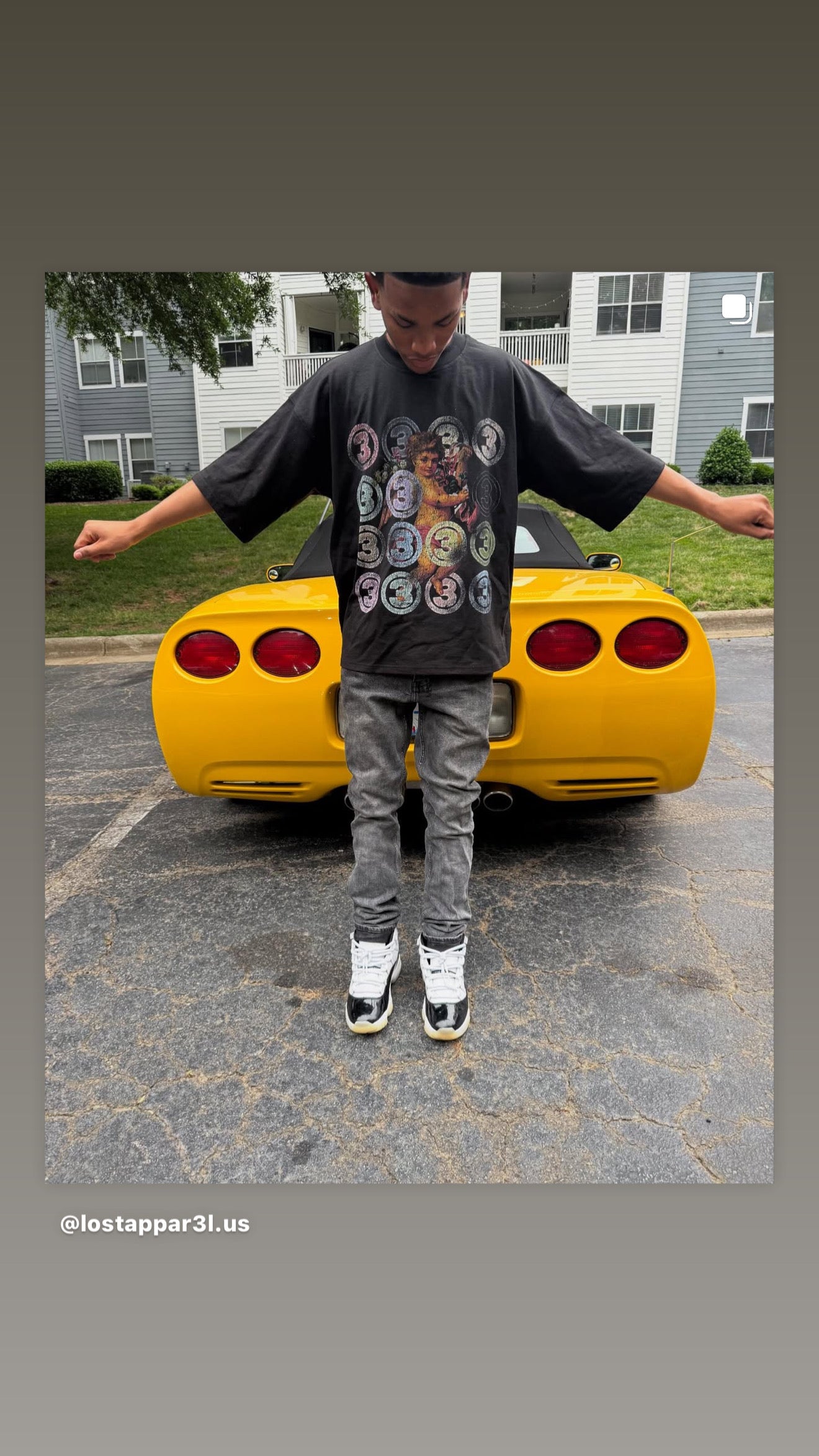 BLACK BABY ANGEL TEE