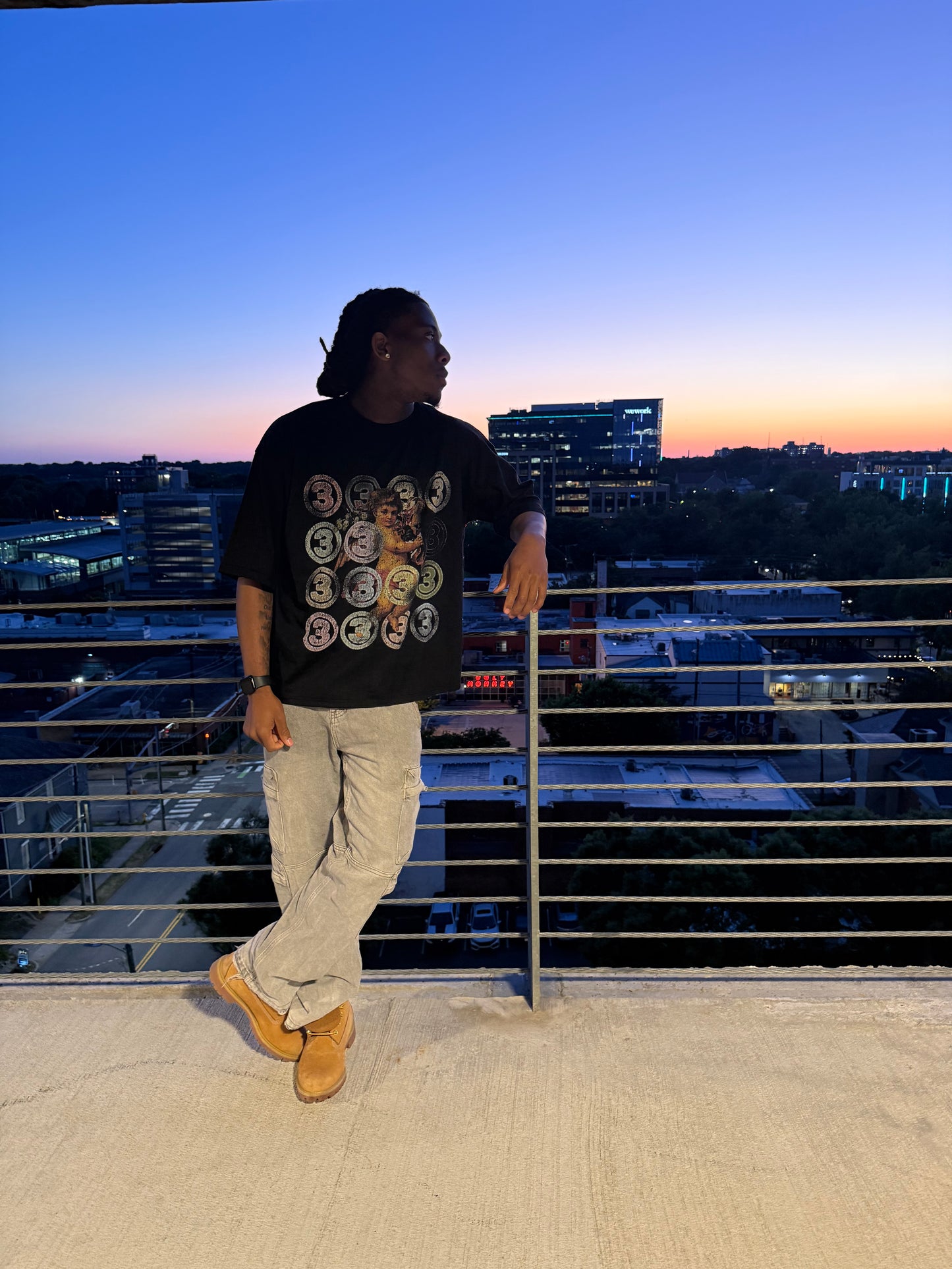 BLACK BABY ANGEL TEE